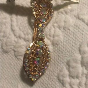 Jewelry - Beautiful hair clip Jewelry - Beautiful hair clip